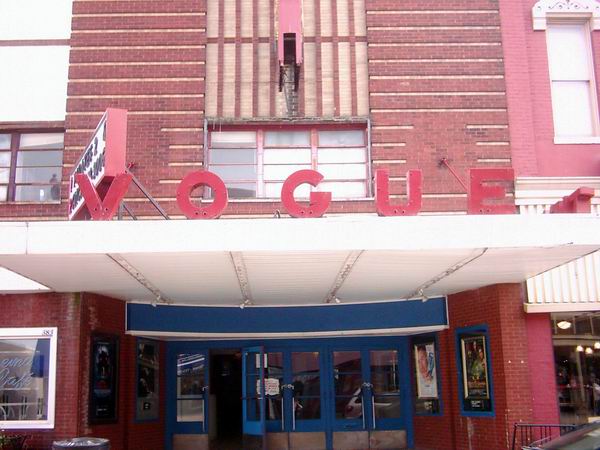 Vogue Theatre - Summer 2006 From Kara Tillotson (newer photo)